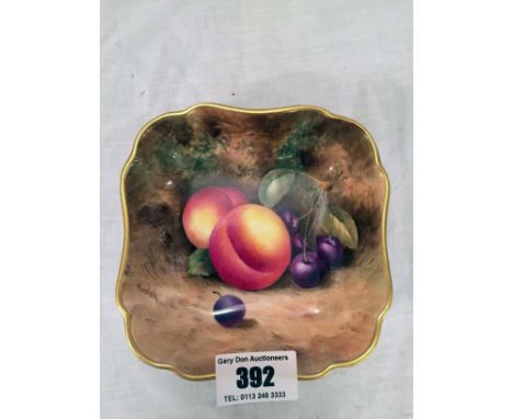 Royal Worcester fruit dish signed Mosley 14cm diameter