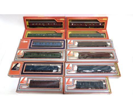 [OO GAUGE]. TWELVE ASSORTED COACHES &amp; VANS  by Tri-ang Hornby (4); and Lima (8), various liveries (some with later added 
