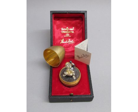 A SILVER PARCEL GILT "LITTLE JACK HORNER" EGG BY STUART DEVLIN, LONDON 1973, No. 41 OF 200, LENGTH 7cm, CASED