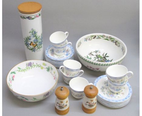 ROYAL DOULTON BONE CHINA CONISTON PATTERN PART TEASET COMPRISING PLATES x 8, CUPS x 7 AND SAUCERS x 8, ROYAL WORCESTER ARCADI