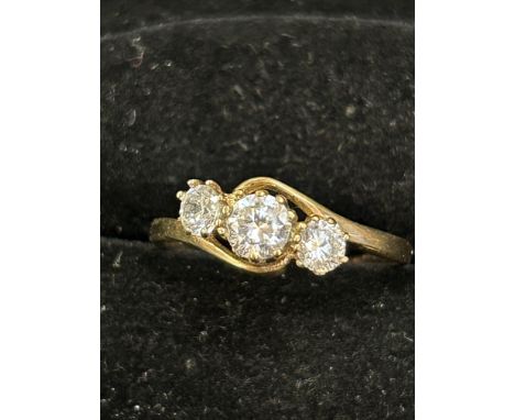 9ct Gold ring set with 3 white stones Size P 