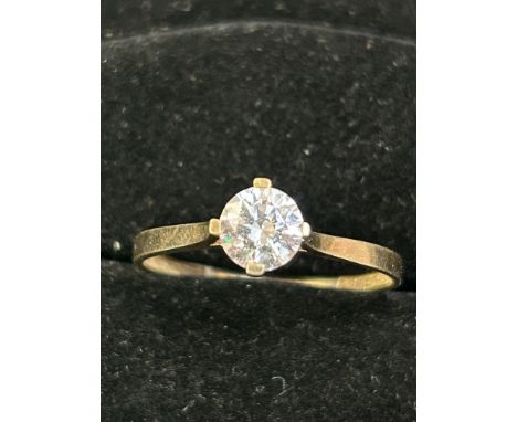 9ct Gold ring set with solitaire white stone Size P