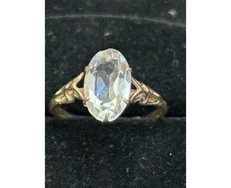 9ct Gold ring set with single oval stone Size N