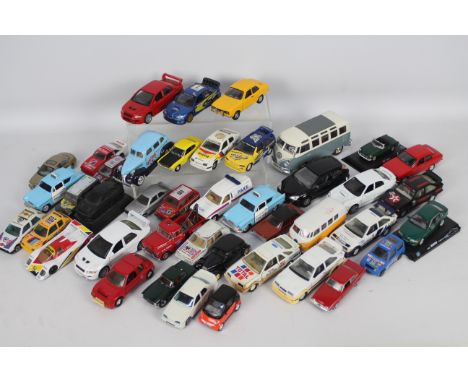 Bburago - Maisto - Saico - 40 x unboxed vehicles in various scales including VW Samba van in 1:25 scale, Saico Ford Escort Mk