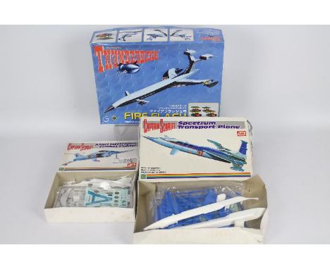 Aoshima, IMAI , Gerry Anderson - Three boxed 'Gerry Anderson' themed plastic model kits. Lot consists of Aoshima #035412 2005
