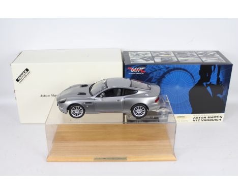 Kyosho - A boxed diecast 1;12 scale James Bond Aston Martin V12 Vanquish. The model appears to be in Mint condition overall -