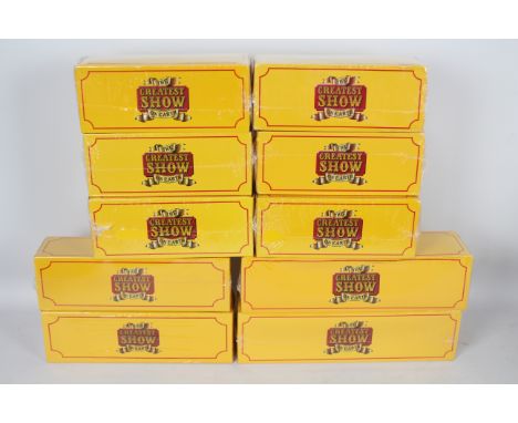 Atlas Editions - Ten boxed Atlas Editions 'The Greatest Show on Earth' diecast model vehicles. All of the models are containe