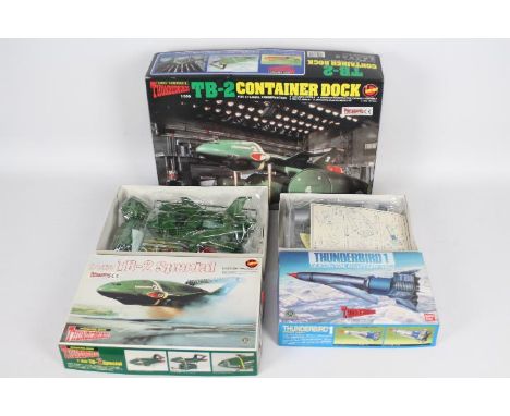 IMAI, Bandai, Gerry Anderson - Three boxed 'Thunderbirds' plastic model kits. Lot consists of IMAI B2121 1:350 scale TB-2 Con