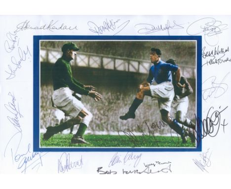 Football Everton Legends multi signed Dixie Dean 16x12 Colour Print. Signatures include Howard Kendall, Colin Harvey, Alan Ba