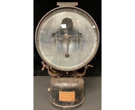 Railway Interest - a large paraffin lamp, Tilley Foodlight Projector, Hendon England, 65cm 