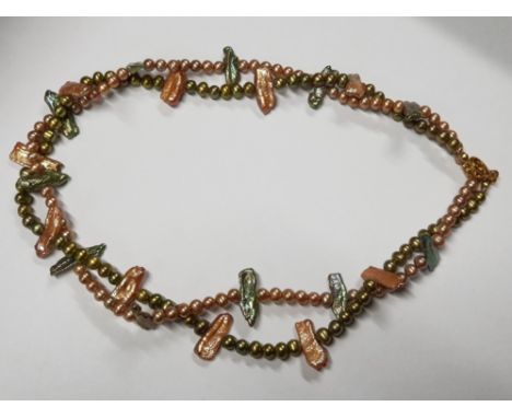 GREEN AND GOLD FRESHWATER PEARL NECKLET, BOXED