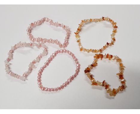 5 FRESHWATER PEARL, CITRINE AND ROSE QUARTZ BRACELETS
