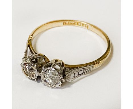 18 CT. GOLD TWO DIAMOND STONE RING 0.40 POINTS - SIZE O / P