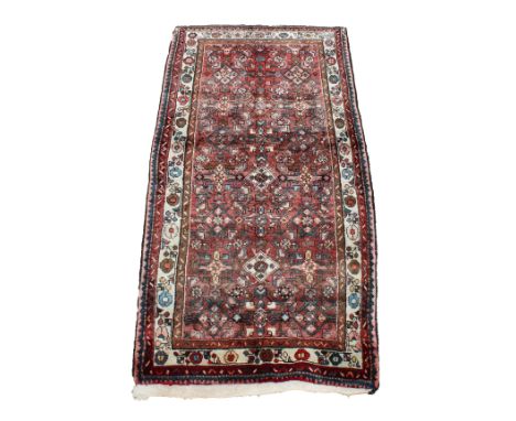 Bijar Hand-Knotted Vintage Persian Wool Rug. Retail Value: $4,000 - 7,000 (792) Size: 3'6" x 7' (42 x 84 in.)