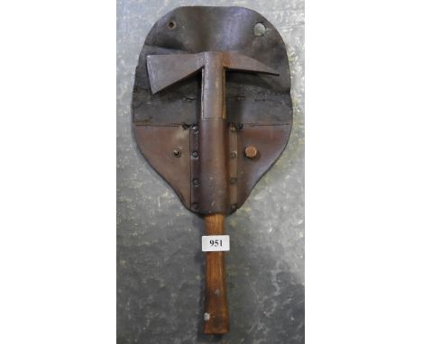 FIREMAN AXE IN LEATHER HOLDER 