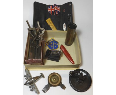 BOX OF COLLECTABLES INC WOOLWINDER & DARTS, AEROPLANE LIGHTER 