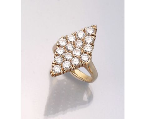 14 kt Gold Schiffchenring mit Brillanten,   GG 585/000, Ringkopf mit 16 Brillanten zus. ca. 3.20 ct feines Weiß/vs, RW 60, ca