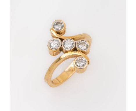 14 kt Gold Ring mit Brillanten,   GG 585/000,im Stil des Jugendstils, 5 Brillanten zus. ca.0.90 ct (grav.) feines Weiß-Weiß/v