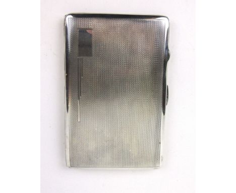 A 20th century silver and engine turned cigarette case, with a gilt washed interior showing hallmarks 1915, 9x14cm 
