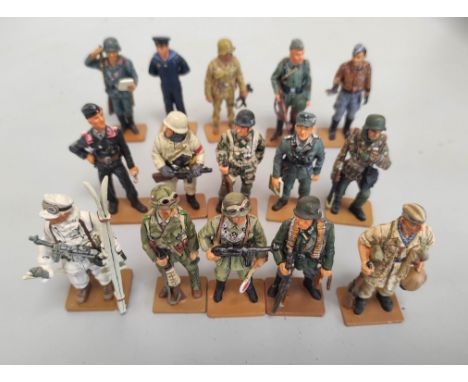 Del Prado 1:32 scale figures relating to WW2 German infantry comprising of Ski-Jager Brigade, Warrant Officer Afrikakorps, SS