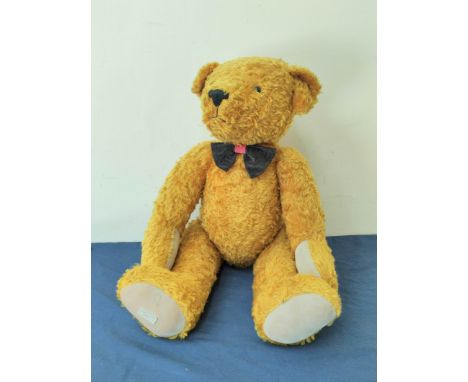 Vintage Dean's Rag Book Co mohair growler teddy bear with articulated limbs. Bear label to foot and reverse. Height 54. Limit