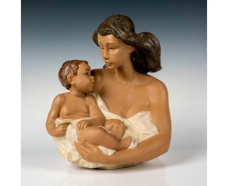 A decorative porcelain figure of a mother holding her new born baby in her arms. Nao By Lladro backstamp. Artist: Regino Torr