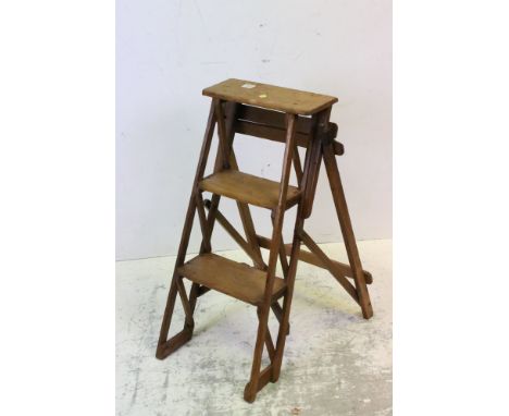 Vintage pine set of dresser steps 