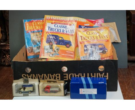 A group of mixed model vehicles to include Lledo and hot wheels. 