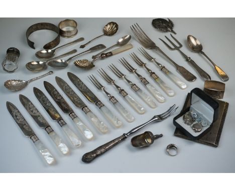 Collection of silver to include Silver cigarette case, engine turned body, gilt interior, makers Smith &amp; Bartlam, Birming