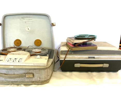 2 Vintage reel to reel players 