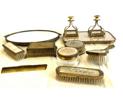 Selection of vintage dressing table sets 