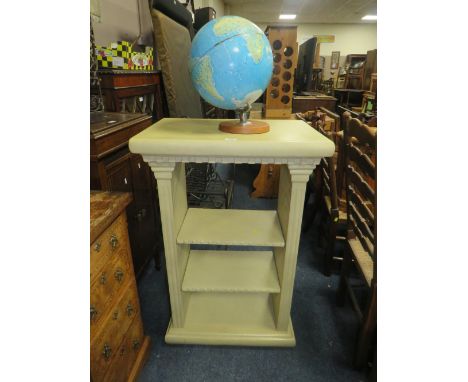 A MODERN CREAM OPEN DISPLAY STAND H-103 W-66 CM WITH A MODERN WORLD GLOBE (2)