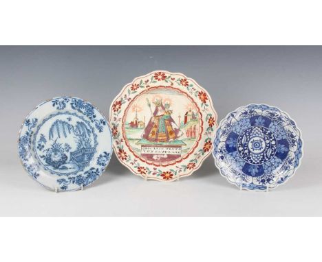 A Dutch decorated Leeds creamware plate Onse Live Vrouw Tot Kevelaar (Our Lady to Kevelaar), circa 1780, colourfully painted 