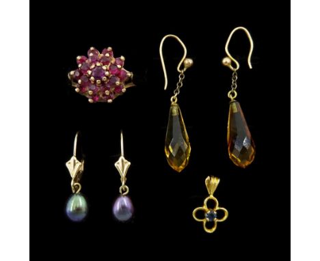 Gold ruby cluster ring, pair of gold citrine pendant earrings, pair of black pearl pendant earrings and a sapphire pendant, a
