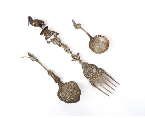 A Hanau silver bread fork - import marks for Faudel Phillips &amp; Sons, London 1903, the pierced foliate fork with a decorat