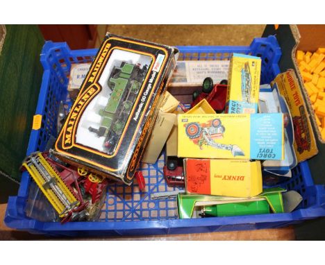 A tray of various loose playworn and boxed diecast models, to include Corgi Toys No. 69 Massey Ferguson tractor with shovel, 