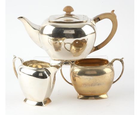 An Art Deco three piece tea service by Frank Cobb & Co Ltd, Sheffield 1940, gross weight  38.7ozt 1203gm