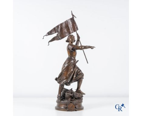 Gaudez Adrien Etienne (1845-1902) Jeanne d'Arc, bronze statue with brown patina. | 71.5 x 33 x 27 cm.
