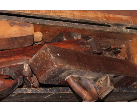 LOT OF CARPENTRY TOOLS TO INCLUDE WOODEN PLANEScased