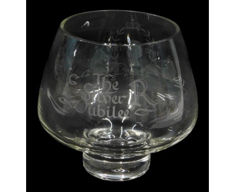 A Caithness style 1977 Silver Jubilee limited edition bowl, bearing initials and numbered 236/500, 18cm high.