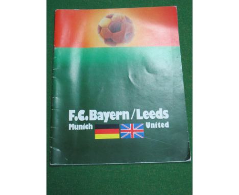 1975 European Cup Final Programme. Leeds United v. Bayern Munich, 28th May Parc De Princes, Paris.
