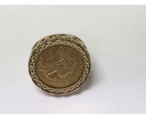 A 1908 half sovereign fitted in 9 ct gold ring 8 grams total weight.