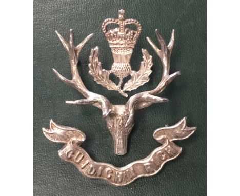 A good quality vintage Scottish sterling silver officer’s Queen’s Own Highlanders (Seaforth & Cameron) badge. Cast in 3 separ