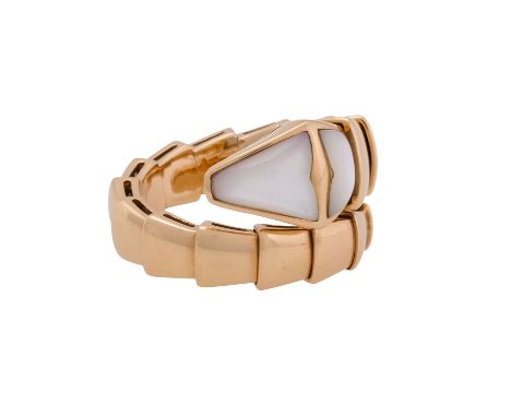 BULGARI Ring "Serpenti" mit Permutteinlagen, GG 18K, 11,1 gr, RW: ca. 50 (flexibel), 21. Jh., leichte Tragespuren. (6)| BULGA