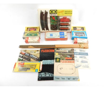 A Fleischmann HO gauge 1010 International Train Set, Fleischmann Wrenn and Airfix wagons, track, etc, most boxed. (qty)