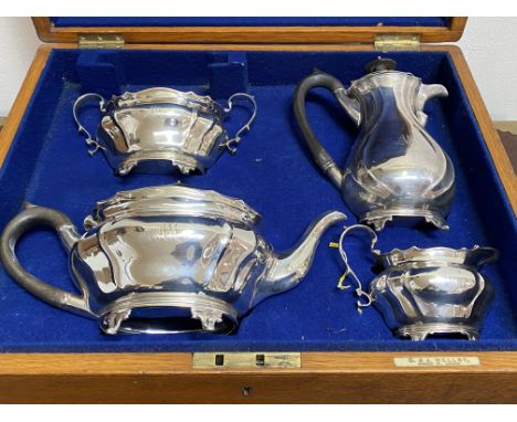 A four piece silver tea and coffee service, Daniel &amp; John Welby, London 1901, each piece of lobed oval form, engraved wit