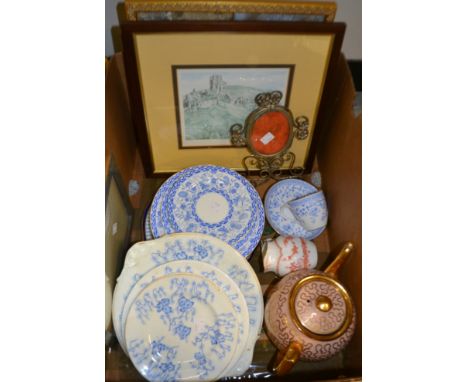 A Royal Crown Derby Wilmot pattern bowl, side plates; an Osbourne pattern teacup and saucer; a similar early 20th century mil