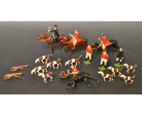 Britains lead hunting set with fox and hounds