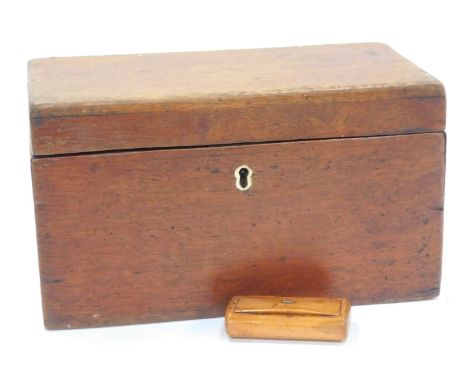 A 19thC mahogany tea caddy, of rectangular plain form, the hinged lid enclosing two lidded compartments, 15cm high, 26cm wide