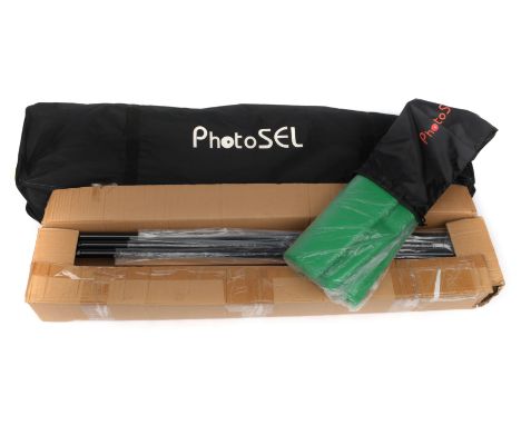 A PhotoSEL BK-13CG 3x6m Green Screen System, VG-E, comprising a 3x6m screen, tripod stands and two clip-on soft boxes, with a